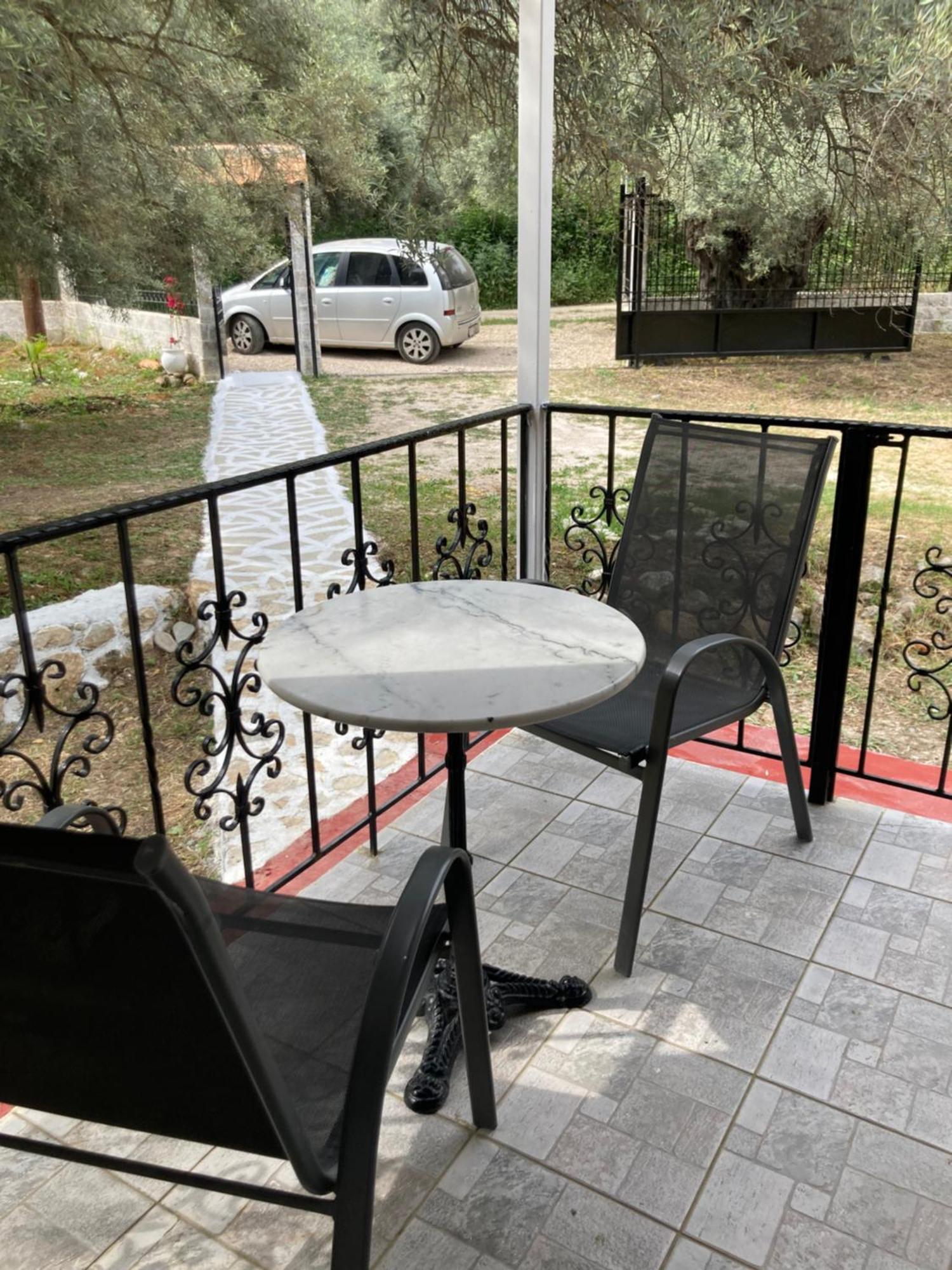 Helios Beach House Mikros Gialos Eksteriør billede