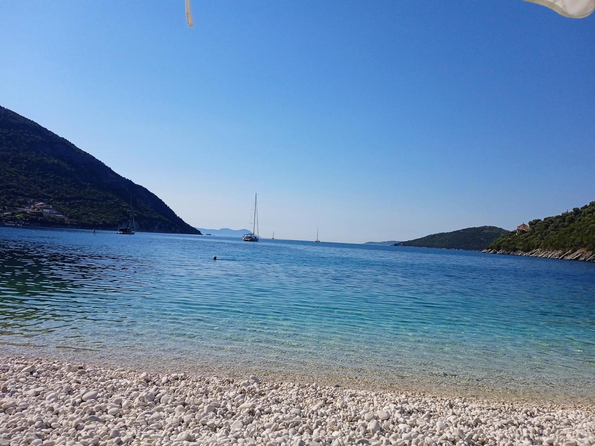 Helios Beach House Mikros Gialos Eksteriør billede